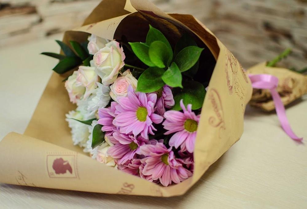 Букет цветов из: Розы и Хризантемы в Нижнее Мячково