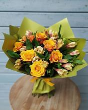 Букет цветов из:  Альстромерии и Розы в Нижнее Мячково