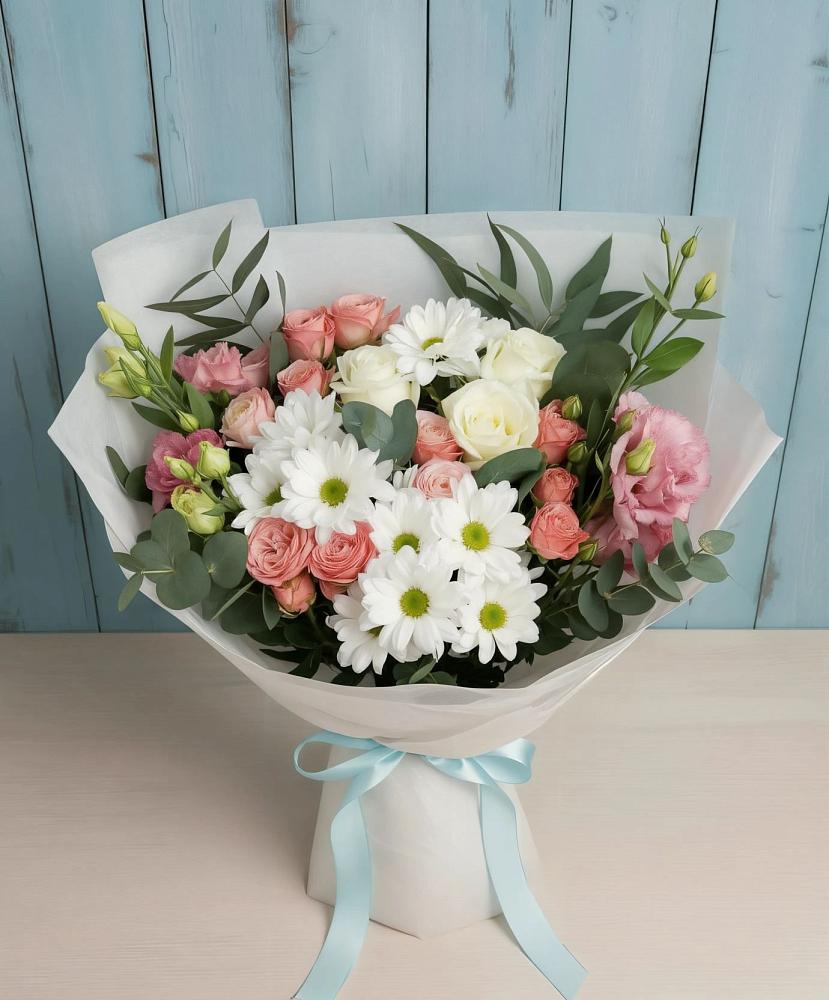 Букет цветов из: Розы, Лизиантусы и Хризантемы в Нижнее Мячково