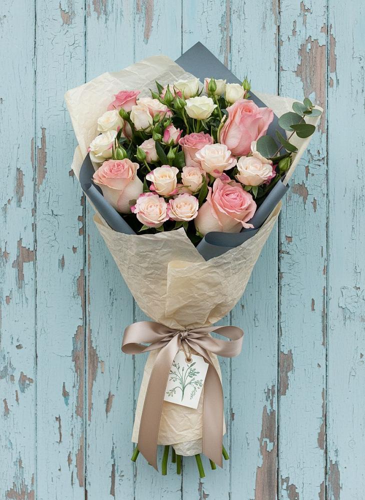 Букет цветов из: Розы в Нижнее Мячково