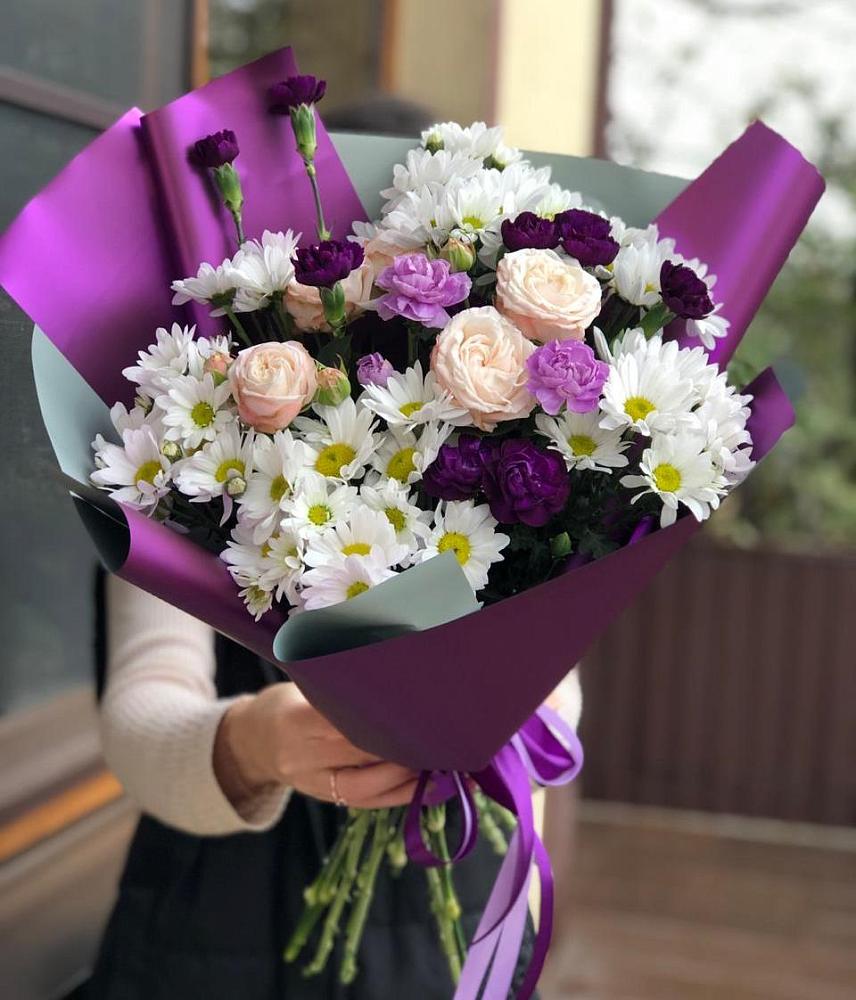 Букет цветов из: Хризантемы, Гвоздики и Розы в Нижнее Мячково