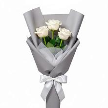 Букет 3 белые розы в Нижнее Мячково