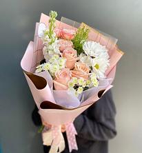 Букет цветов из:  Хризантемы и Розы в Нижнее Мячково