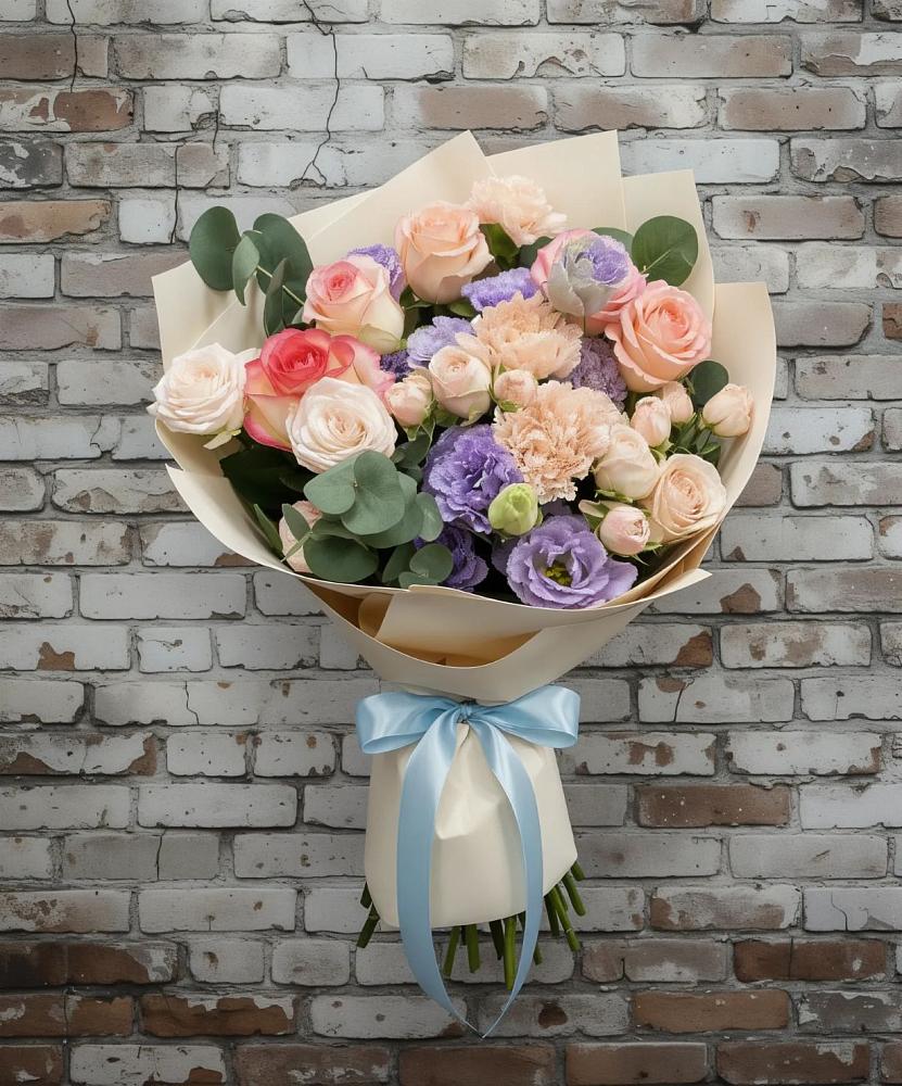 Букет цветов из: Розы, Лизиантусы и Гвоздики в Нижнее Мячково