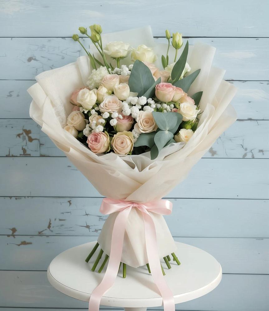 Букет цветов из: Розы и Лизиантусы в Нижнее Мячково