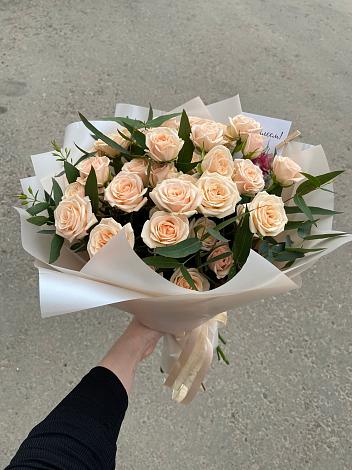 Букет Кремовые розы Латте в Нижнее Мячково
